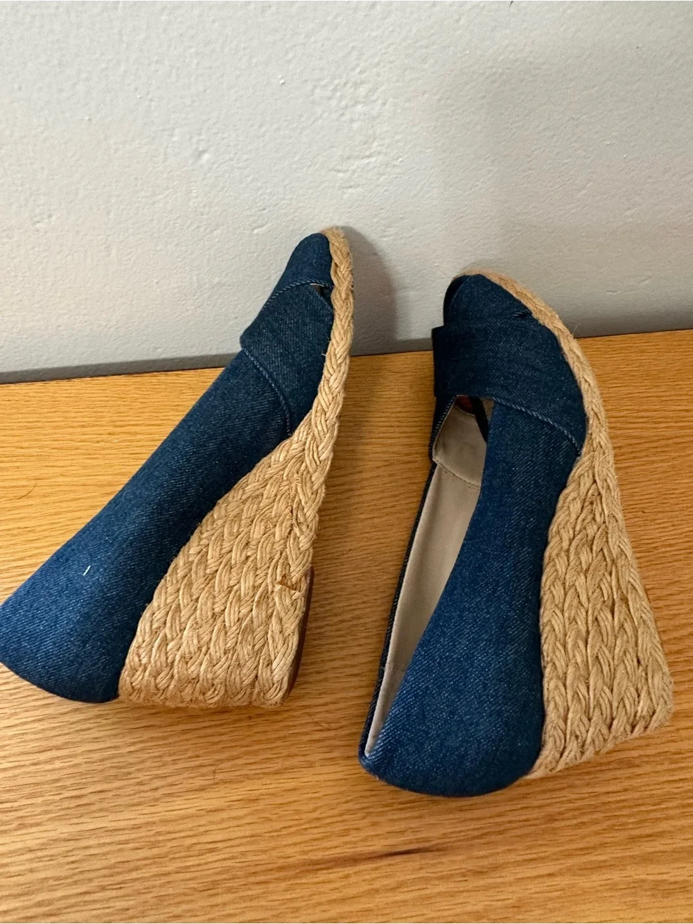 Adrienne Vittadini Denim Espadrille Wedge Peep Toe Pumps Size 7